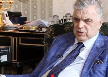 Eski SSCB Parlamentosunun son lideri Hasbulatov öldü