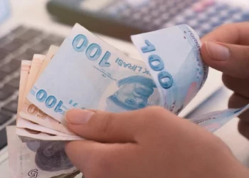 Memur maaşlarına orta artırım talebi